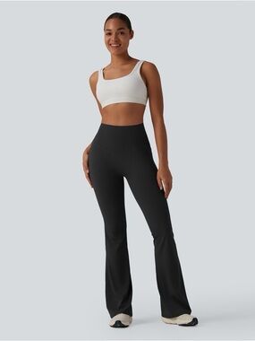 NWT Halara UltraSculpt High Waisted Tummy Control Black Flare Leggings Size M